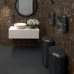 Tork Xpress® H2 dozownik ręczników Czarny MINI